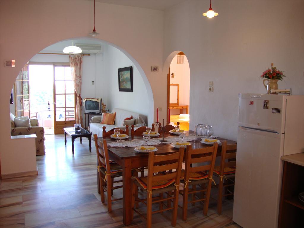 Ipsia Apartments Paleokastritsa Room photo